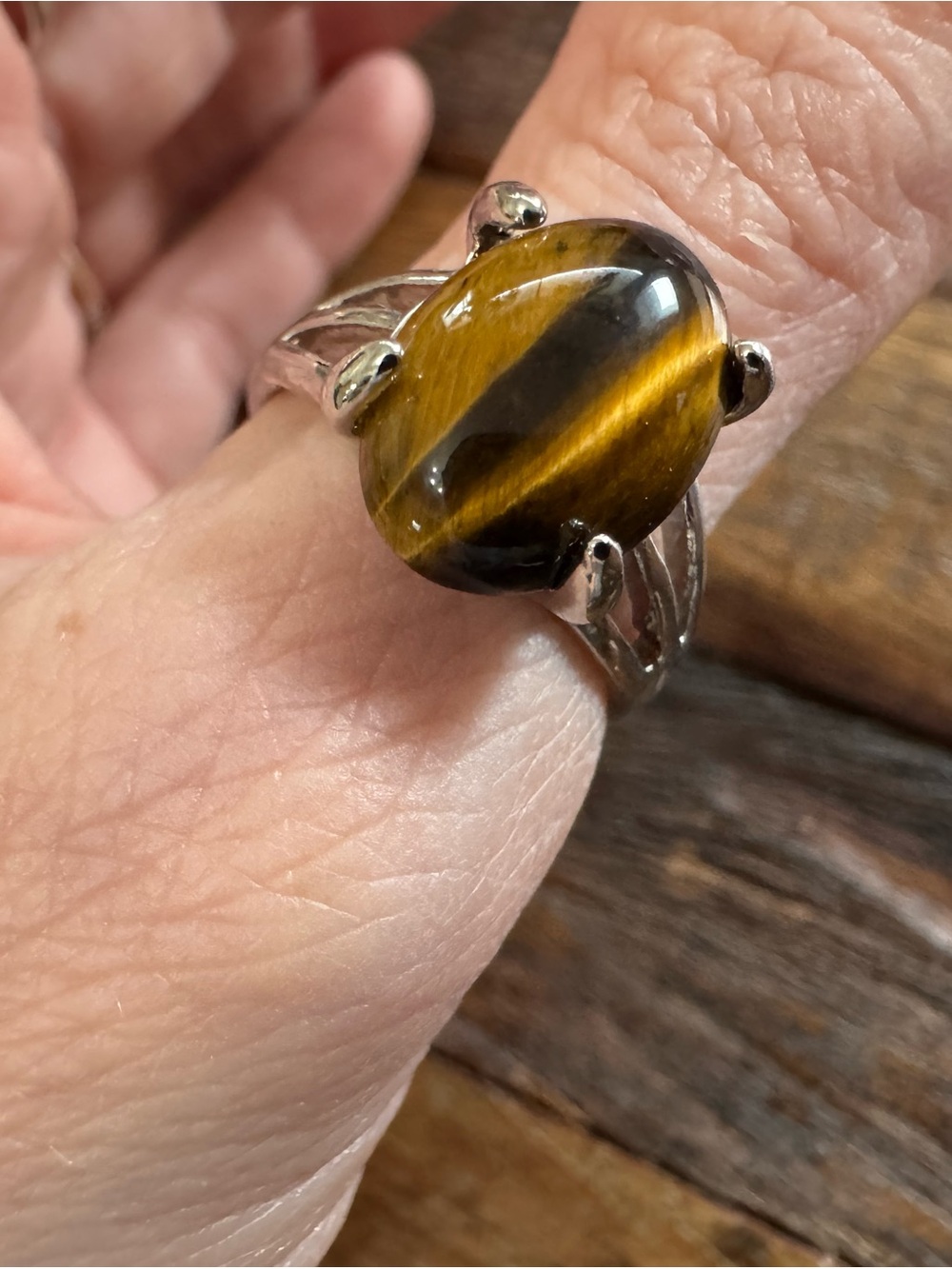 Ring and three rubber duckies - Picture 6 of 7